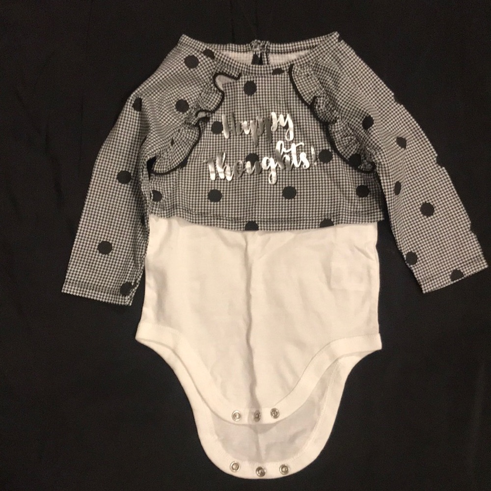 Black & white onesie w/ruffles!